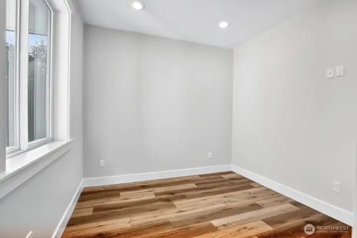 Guest Bedroom #2