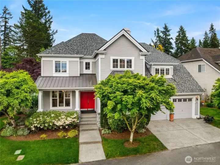 Welcome to this stunning 4-bedroom, 2.75-bath home!