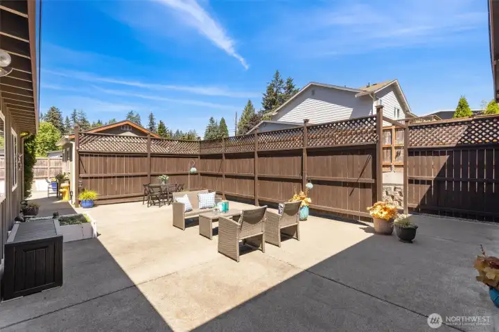 Huge private patio