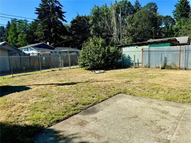 View of back yard