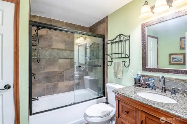 Fully Updated Bathroom On The Left Side Of Hallway