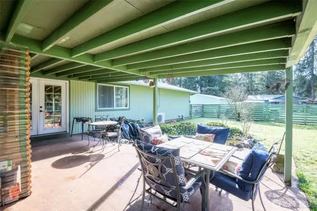 Lots Of Covered Entertaining Space