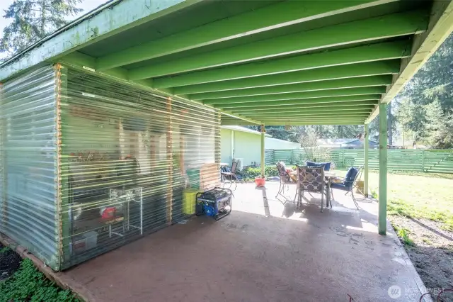Covered Rear Patio