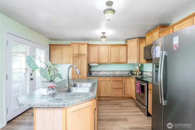 Stainless Steel Appliances Stay