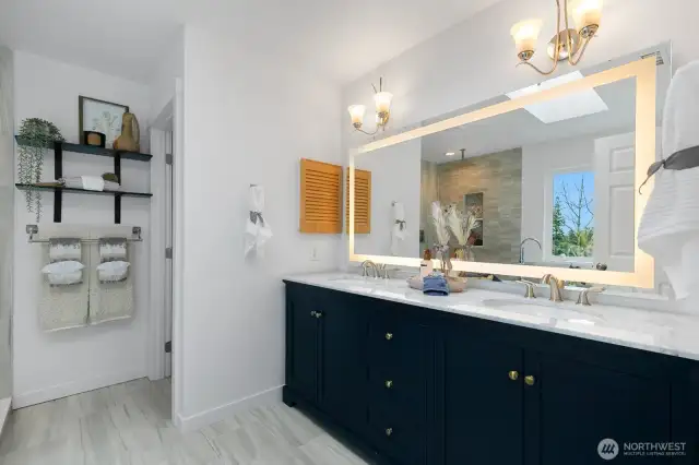 Luxuriously updated primary en suite was fully remodeled in 2022.