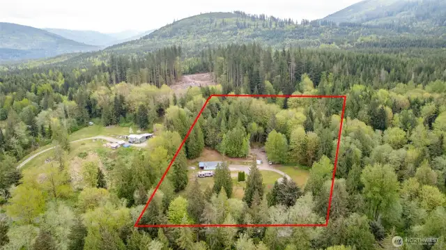 Nearly 5 acres of privacy