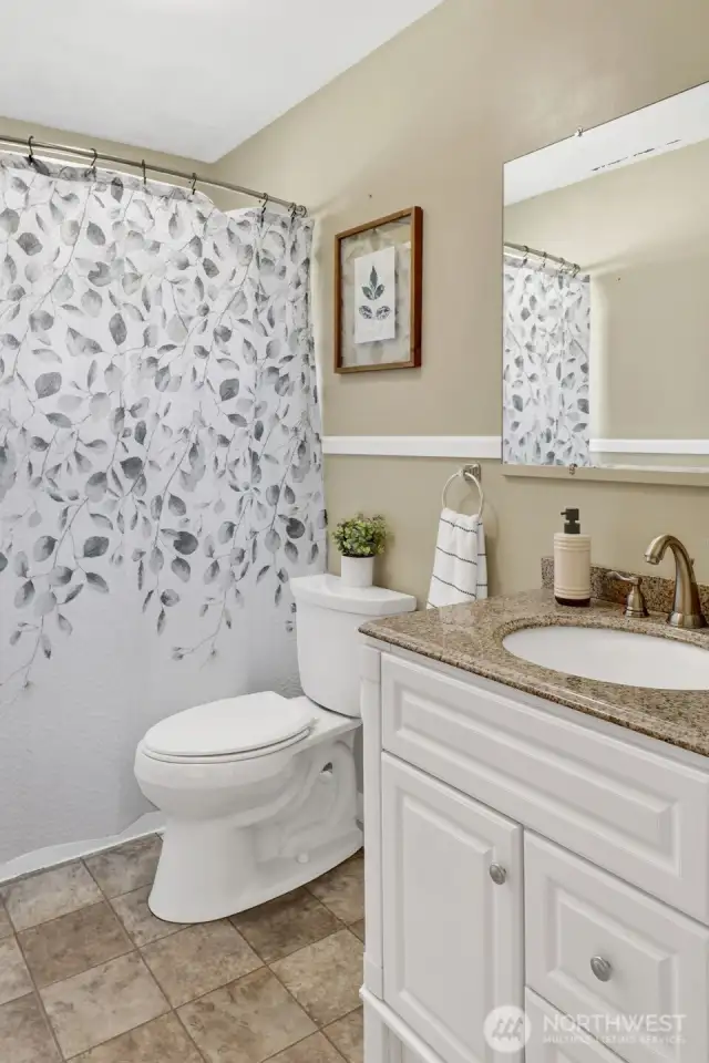 Full size bath