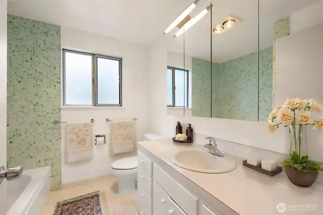 1723 Bath