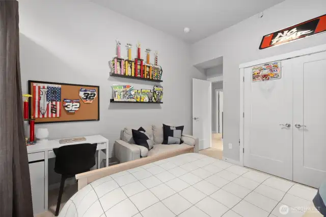 upstairs bedroom 4