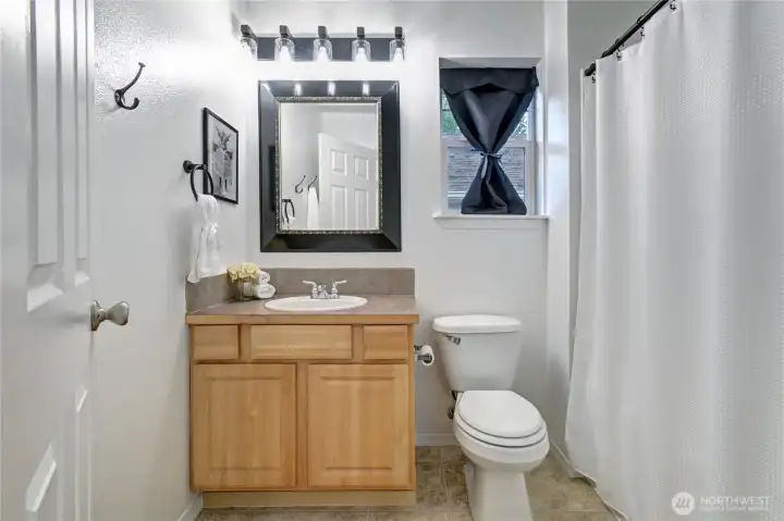 Upstairs Hall Bathroom