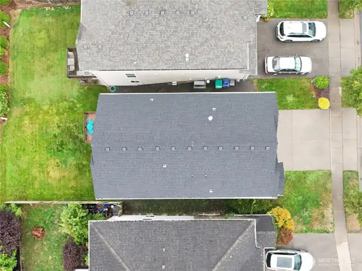 Good Looking Roof Line