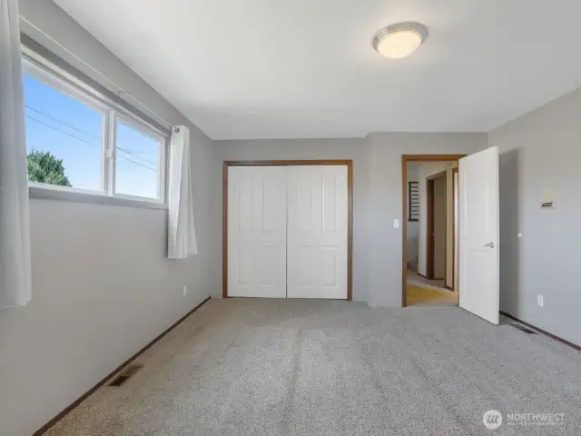 Bedroom 3 (bottom floor)