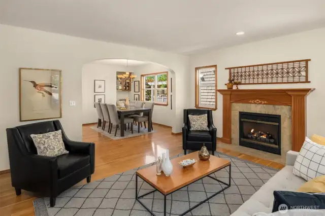 A perfect spot to catch up with guests or curl up by the fire and lose yourself in the pages of your favorite story.