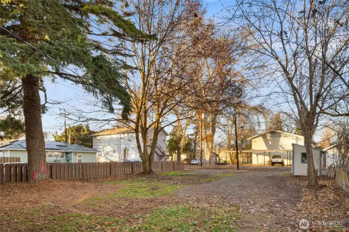 Perfect location for another dwelling