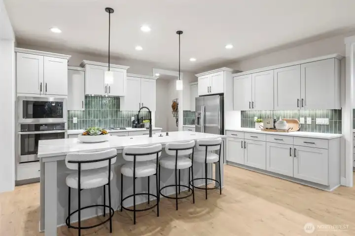 Photos are of the model home. Finishes and colors may vary.