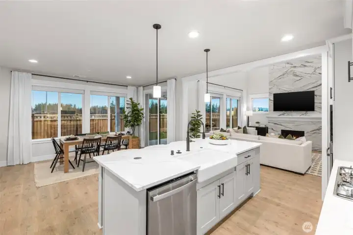 Photos are of the model home. Finishes and colors may vary.