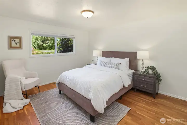 Guest bedroom