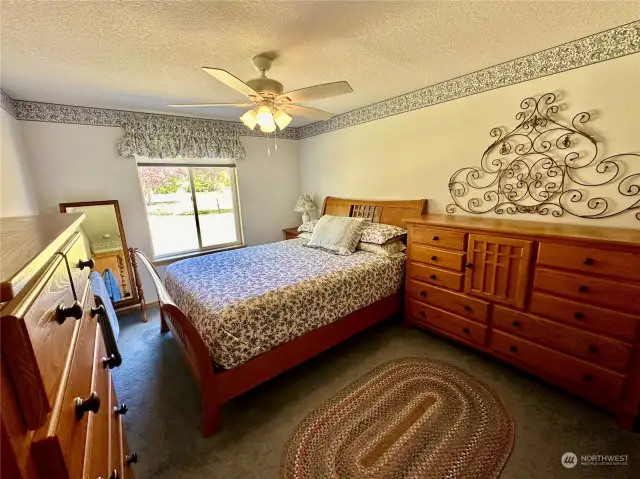 Ample size 2nd bedroom