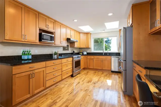 Lots of space in this expansive kitchen.