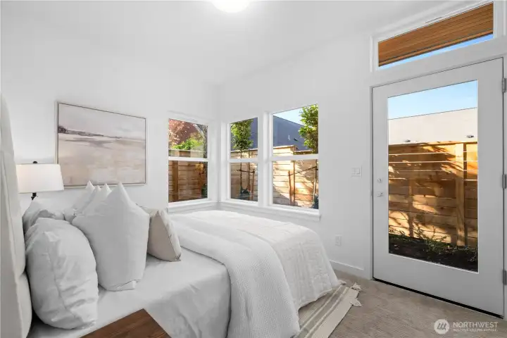 PHOTOS ARE OF MODEL HOME 1704B - SIMILAR LAYOUT W/DIFFERENT COLOR SCHEME.