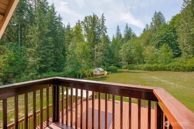 Primary suite balcony - views to the back yard