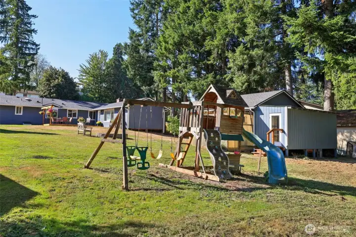 Playset stays with the house if buyer desires.