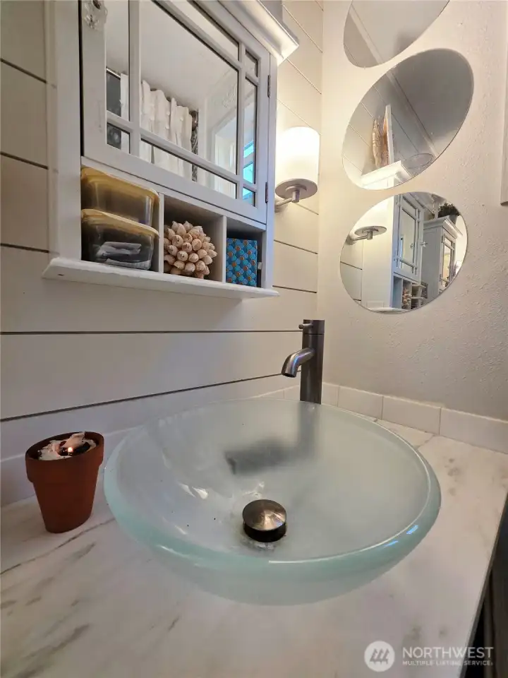 Primary ensuite