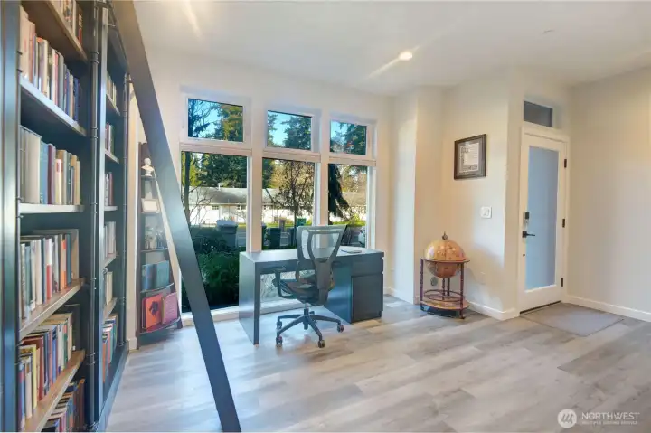 Entry and ground level Den.