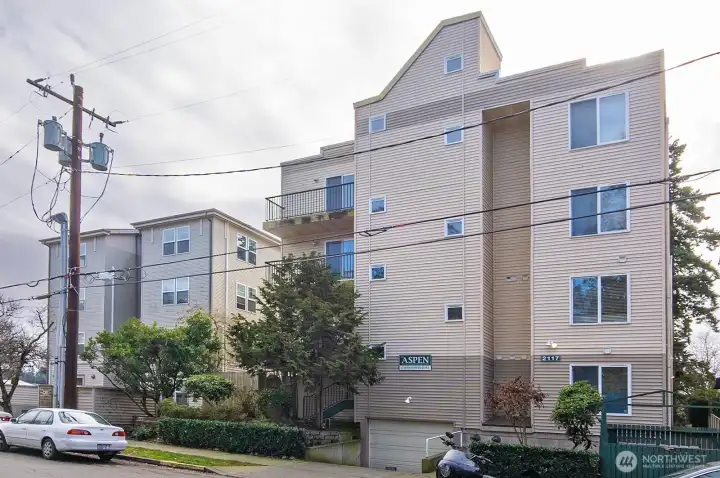 Building built in 1994