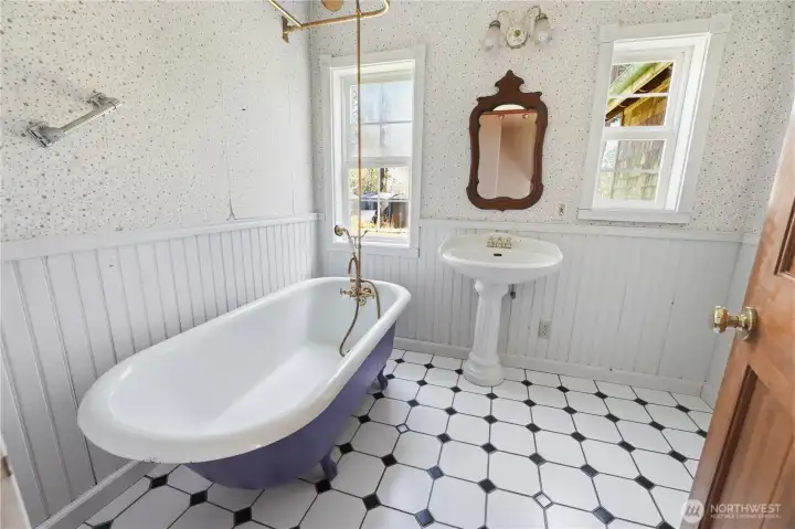 Bathroom on Main Level