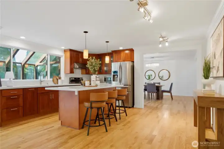 Light-filled kitchen w/ abundant natural light