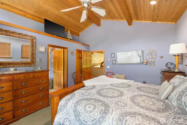 Guest bedroom 2 - on main