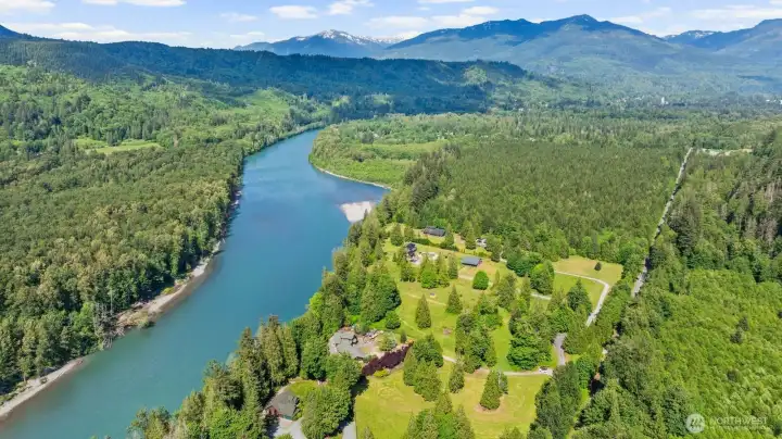 Upper Skagit Valley in the foothills of the North Cascade Mountains in Washington