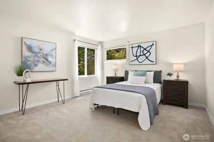 Additional spacious bedroom!