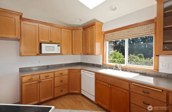 The interior is cheerful with sunshine.