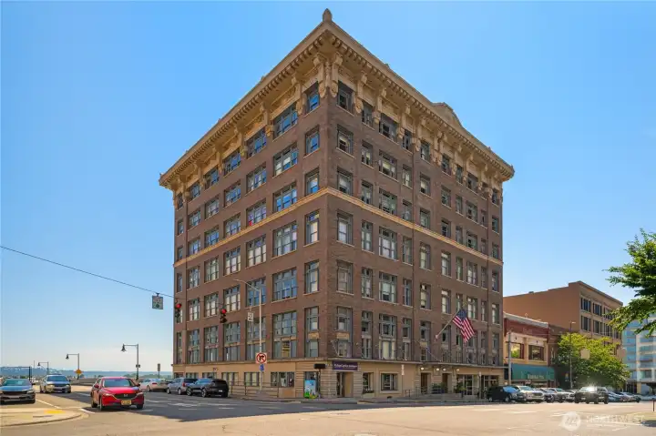 Welcome to the historic Perkins Lofts! The original home of the Tacoma News Tribine Welcome to the historic Perkins Lofts! The original home of the Tacoma News Tribine