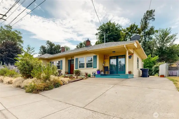 Driveway Front