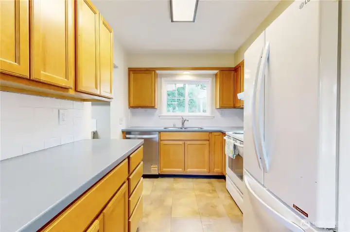 kitchen-corian counters