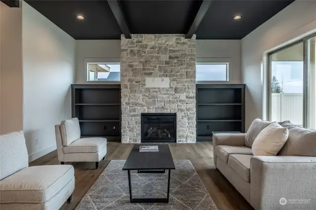Living Room | Propane Fireplace