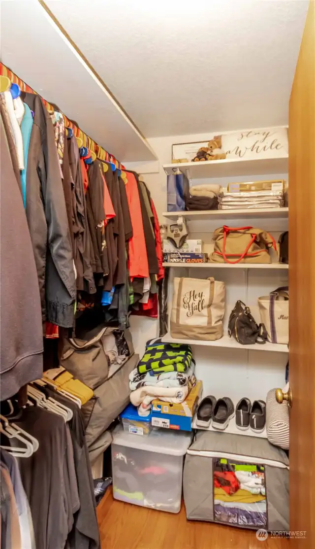 Walk in closet