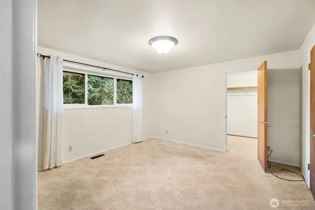 Main floor primary bedroom