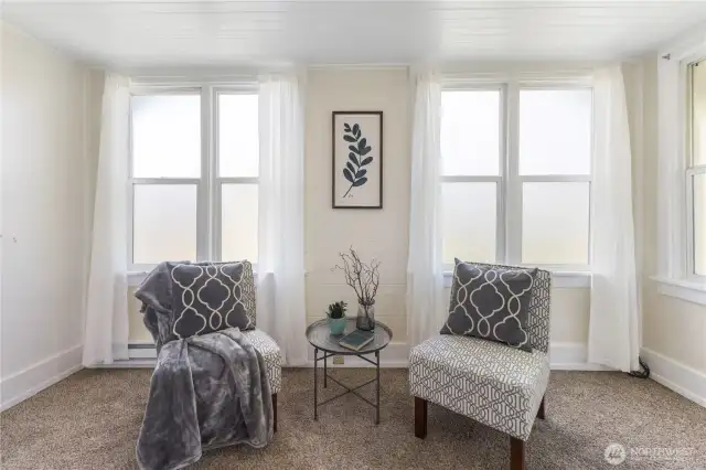 Bonus Primary Room