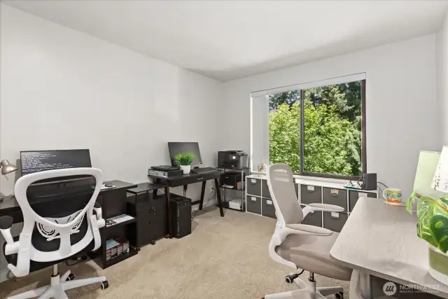 2nd bedroom w/peaceful wooded outlook