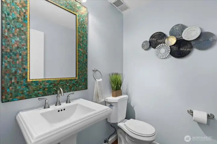 Powder bath on the lower level