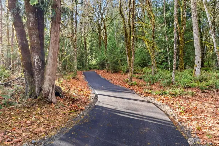 What a peaceful way to get to your home.