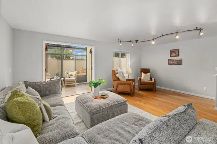 Enough space for a media center, cozy reading nook or your favorite bookcase. The oak floors highlight this room.