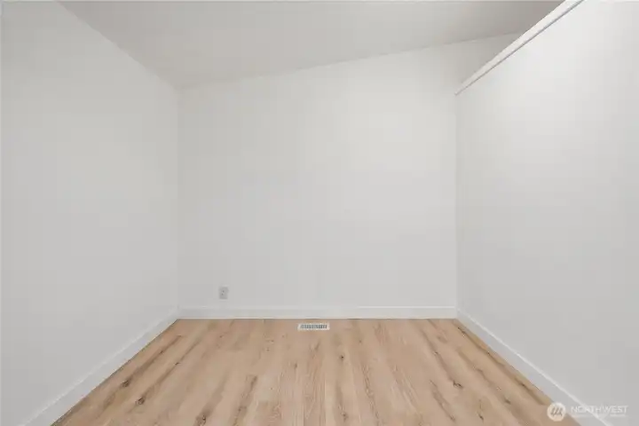 Huge room off of the BONUS room!