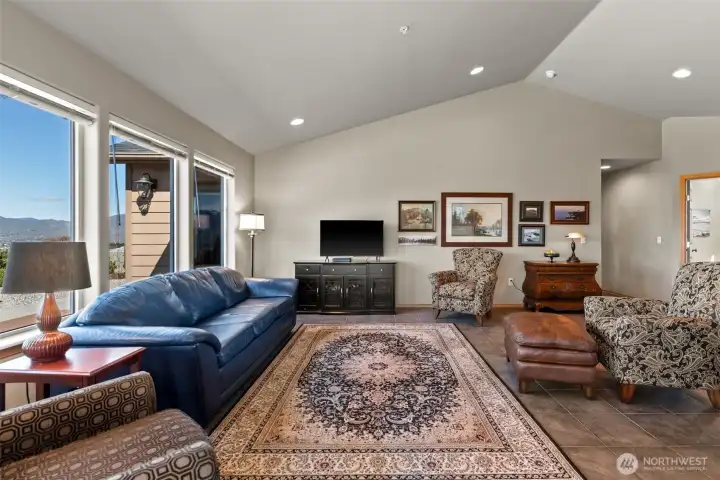 Lots Of Natural Light