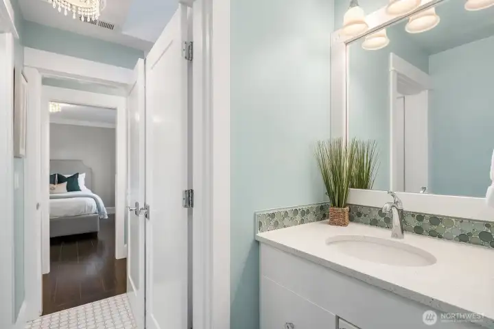 Jack and Jill full bath with separated vanities