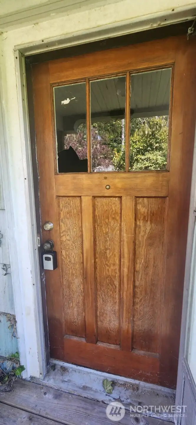 Beautiful details throughout including solid wood front door.